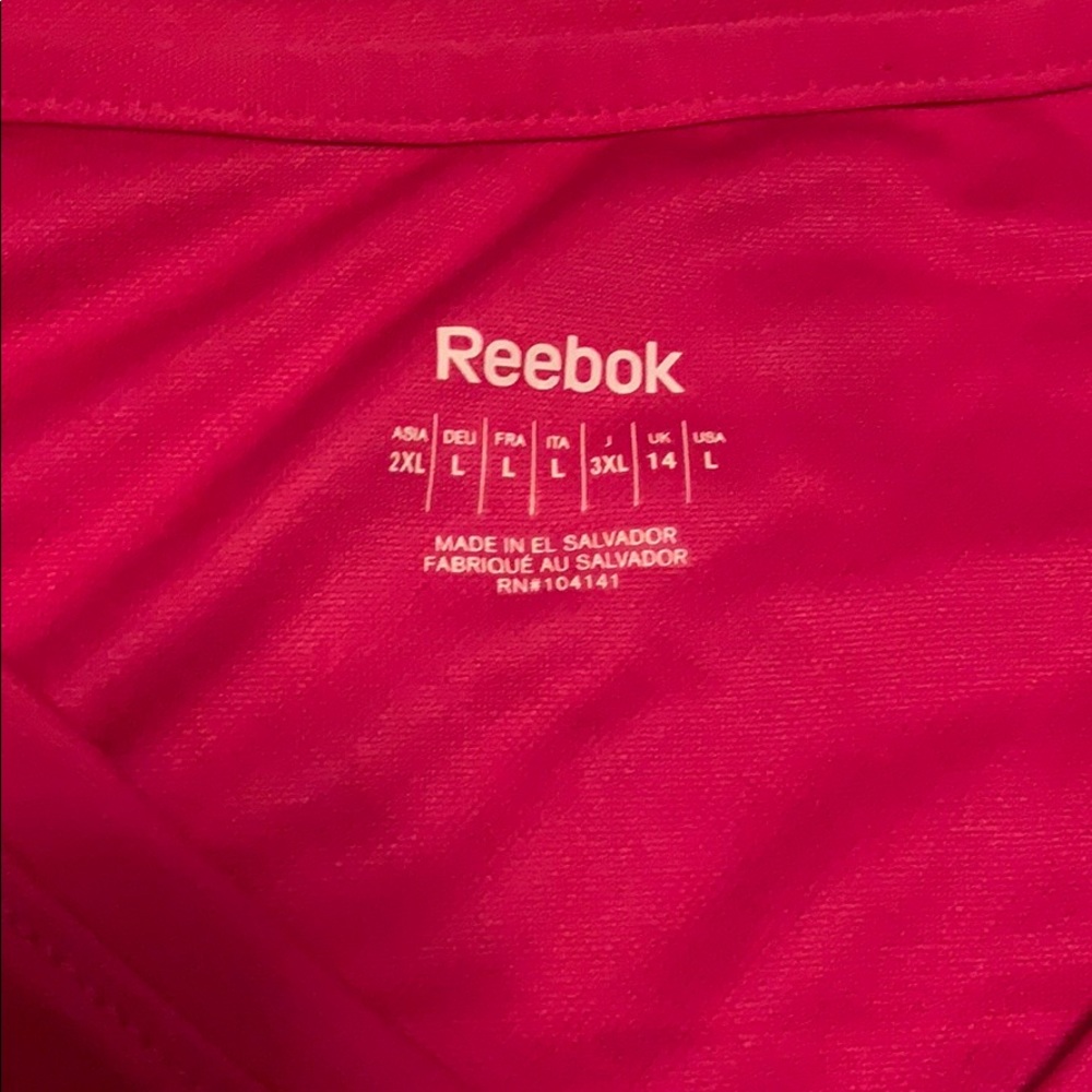 Reebok exercise tee - Picture 2 of 4